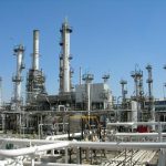 کاهش نرخ خوراک پالایشگاه ها و بازگشت به قیمت شهریورماه 98