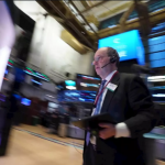 سقوط 5 هزار میلیارد دلاری ارزش سهام در آمریکا در پی دوشنبه سیاه